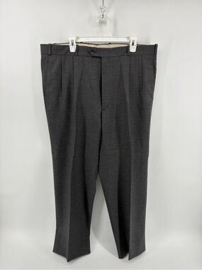 Vintage 100% Wool Lineage Men's Dark Gray Dress Pants Pleated Front Crease